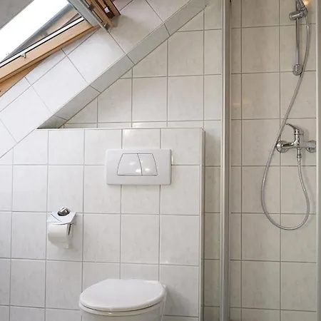 Fewo-brunnen-w6 Lägenhet *